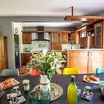 Maison Familiale 度假居 *
