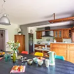 Maison Familiale *