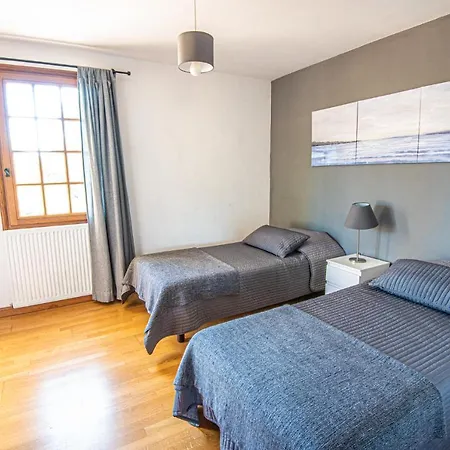 Maison Familiale Holiday home *